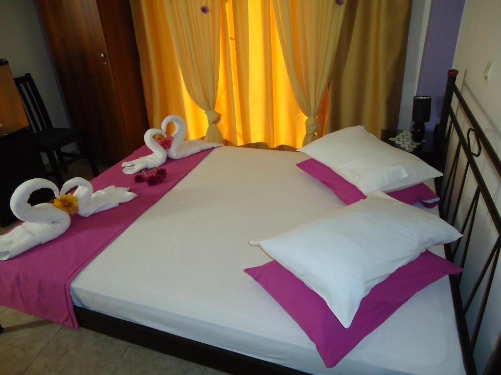 Hotel George Kalamata Exterior photo